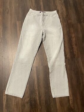 Size 10 Gloria Vanderbilt Jeans